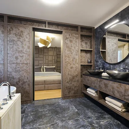 8 Appartement *