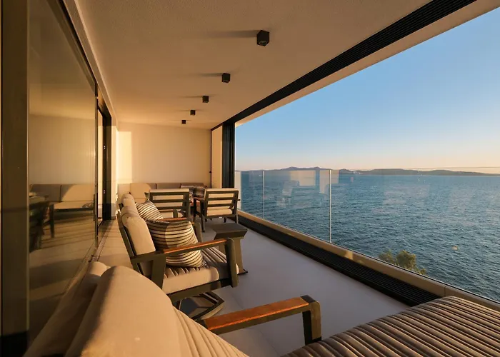 Διαμέρισμα 8